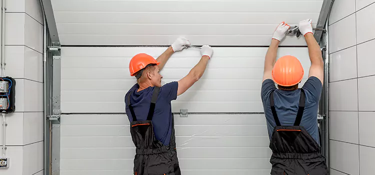 Choose Us for Your Garage Door Needs in Lake Worth