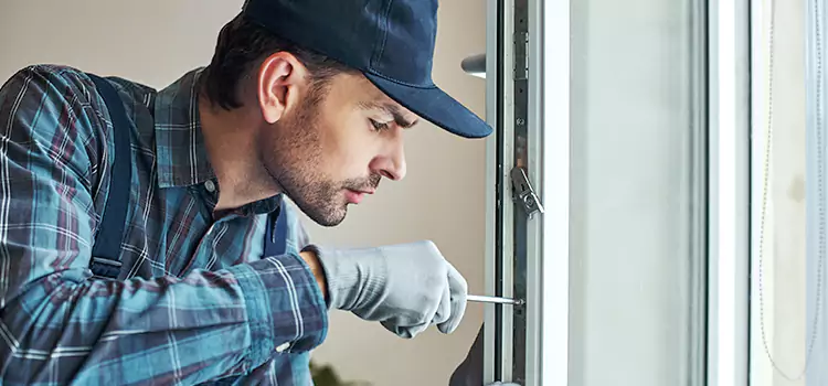 Emergency Response for Latch Issues Lake Worth